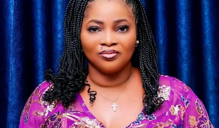 Busola Oke Breaks Down in Emotional Live Video, Speaks on Career Struggles