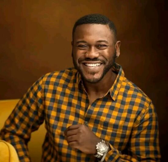 Deyemi Okanlawon Backs Simi, Says Only Right Response to “Stop Raping Women” Is Agreement