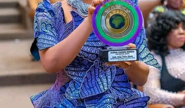 Tonto Dikeh Drops ‘King’ Name, Embraces Evangelist Title